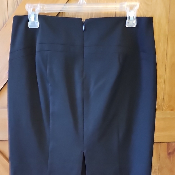 The Limited Black Women's Blazer & Express Matching Skirt - Picture 8 of 9